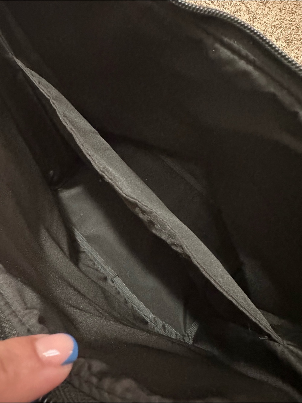 Shark beauty bag - Picture 3 of 4